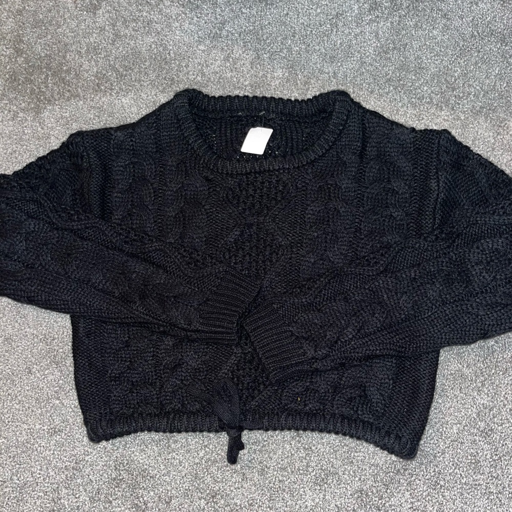 Cropped sweater